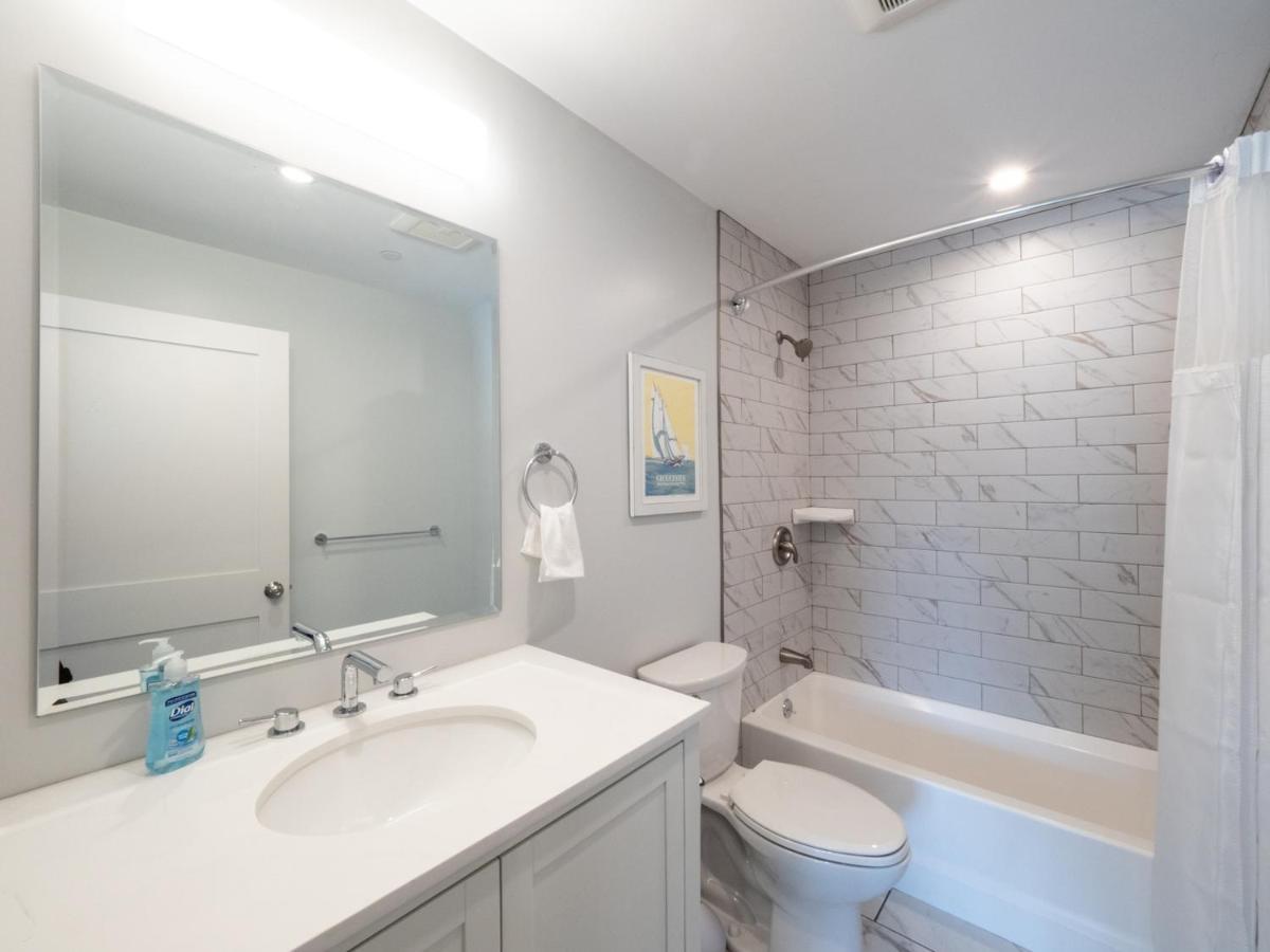 Long Beach Suites Gloucester Eksteriør billede
